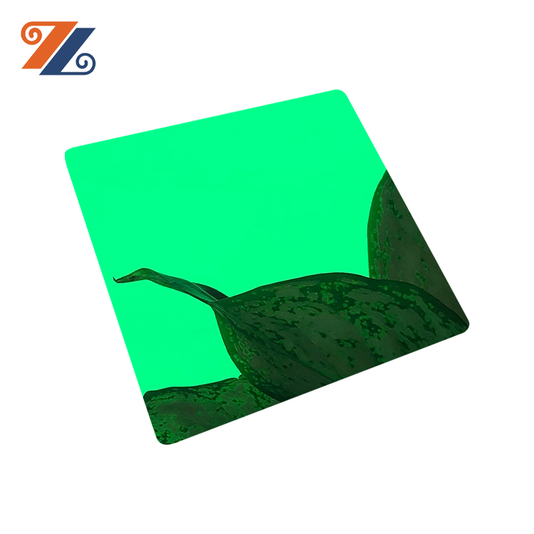 Green Mirror02 a