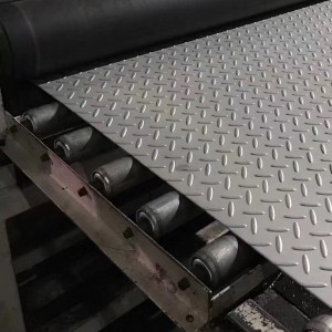 Tear Drop Pattern Checkered Anti-slip stainless steel plate 201 304 checkered stainless steel sheet