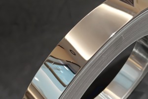 201 304 430 Stainless Steel Coil Slitting Strip 8K Mirror Stainless Steel Narrow Strip