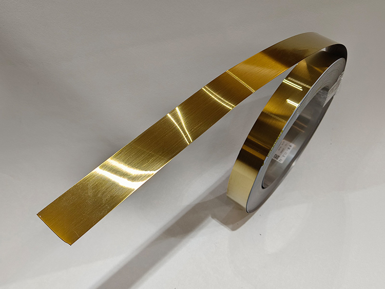 SS Strip_Brushed Gold Color_Display 05