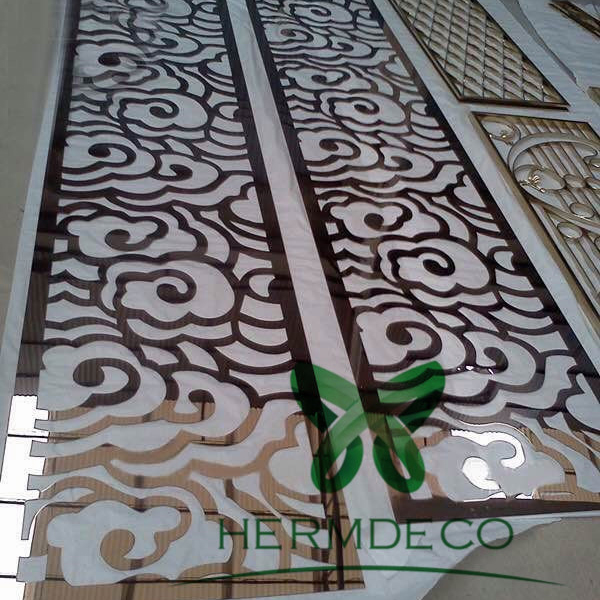 2018 Good Quality 304 2b Stainless Steel Plate -
 OEM Sheet Metal Fabrication of Stainless Steel Frame dressing room partition-HM-PT007 – Hermes Steel